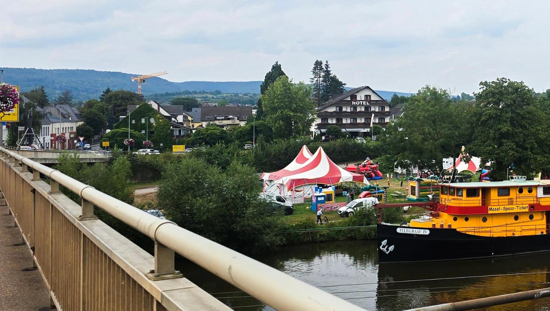 Hotel Zur Moselbruecke Schweich Εξωτερικό φωτογραφία