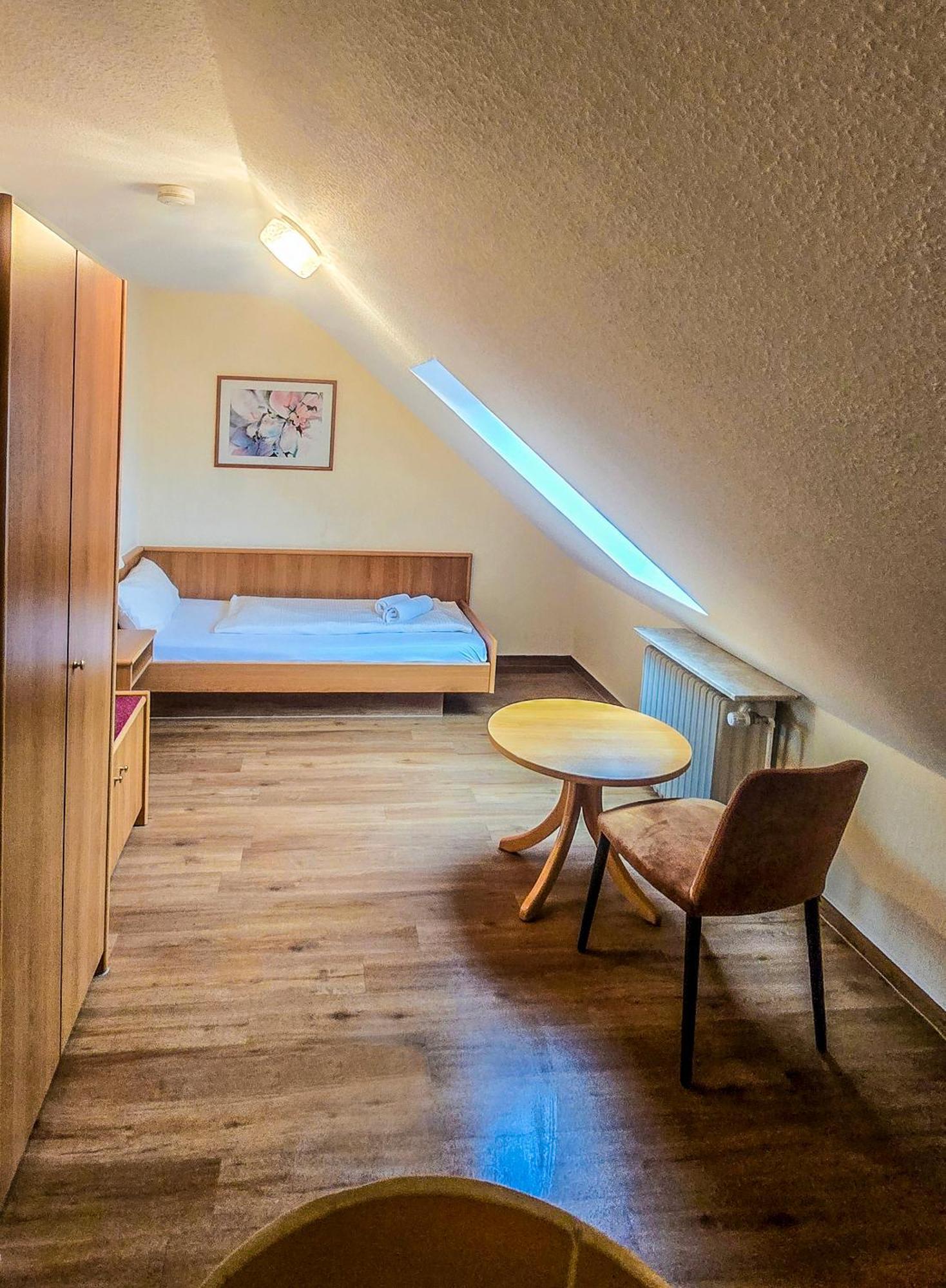 Hotel Zur Moselbruecke Schweich Εξωτερικό φωτογραφία