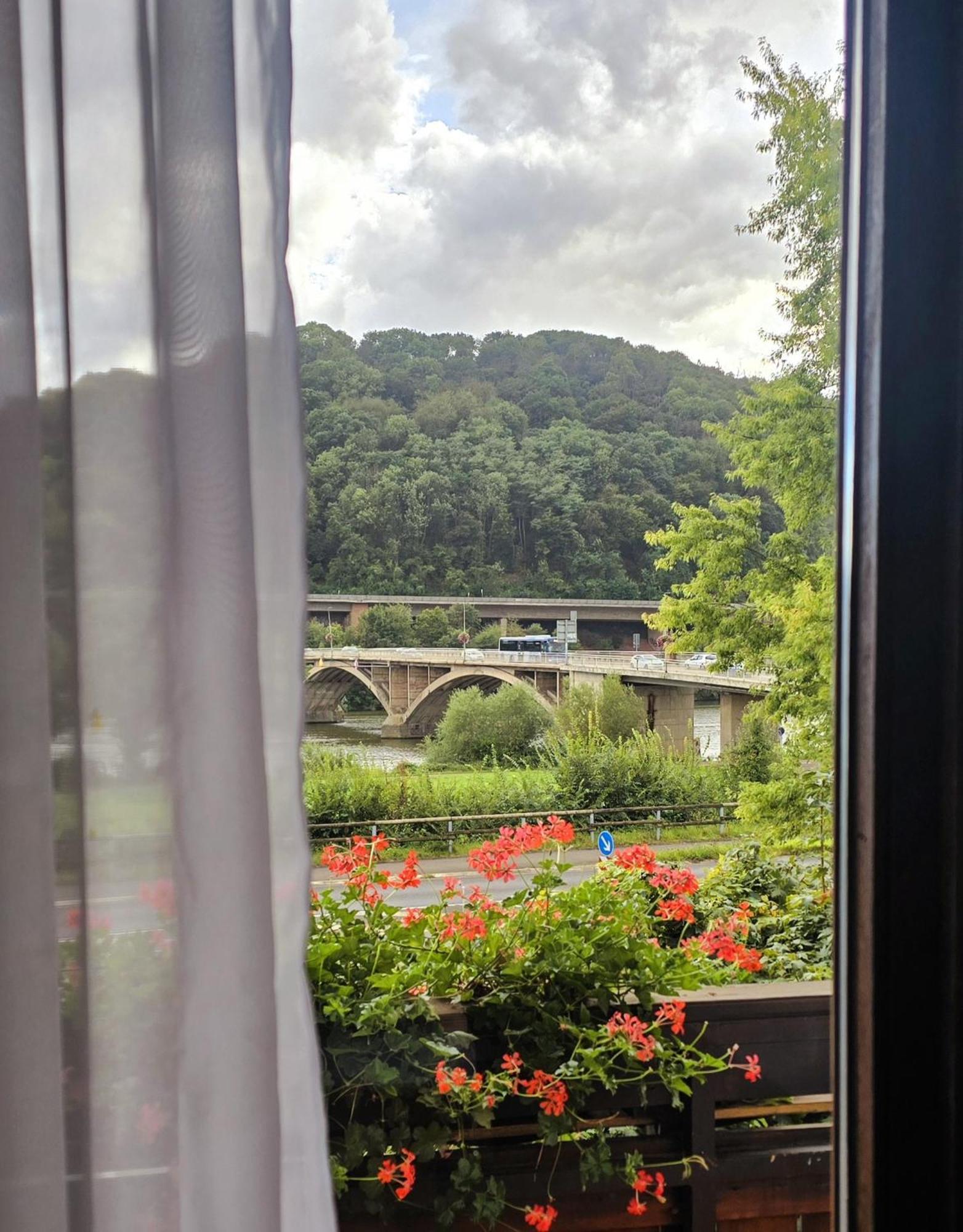 Hotel Zur Moselbruecke Schweich Εξωτερικό φωτογραφία